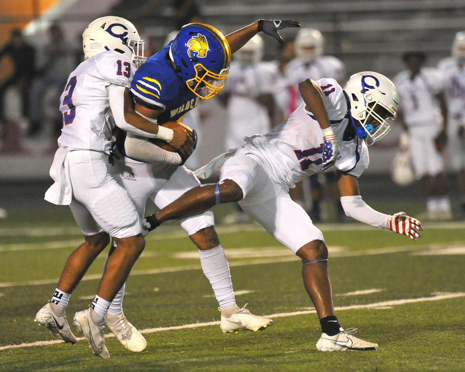 100821-qc-spt-cent-north fball-216